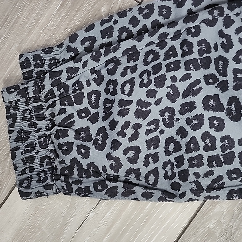 Hi-Rise jogger pants - Picture 13 of 15